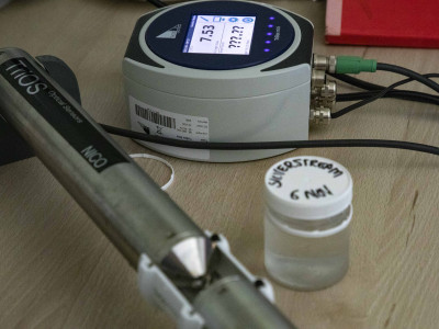 Testing kit