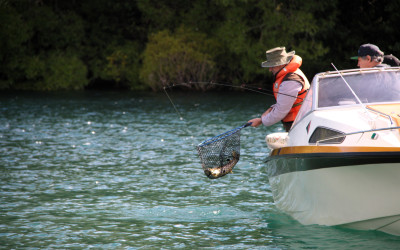 WFR2425 102 Boat anglers on Lake Aviemore net a fine catch v2. Photo H Stevens.
