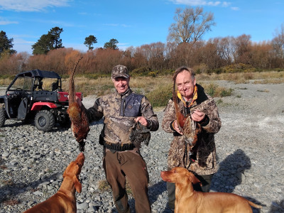 Raoul Thomas and Richard Moate   Limit bags